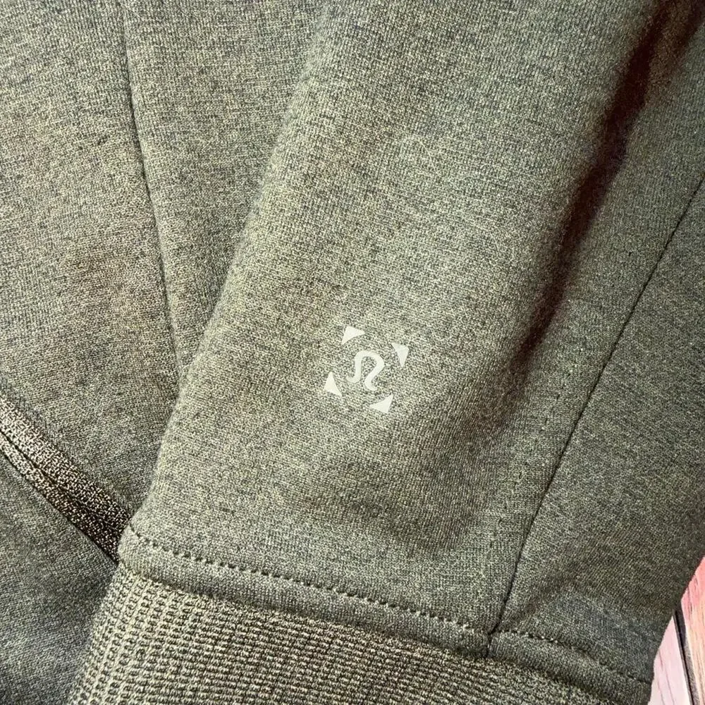 Lululemon olive green full zip sweater